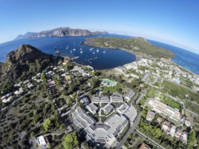 Mari del Sud Resort Vulcano Piano